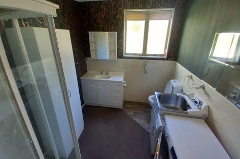 Photo of property in 33 Clifden Highway, Tuatapere, 9620