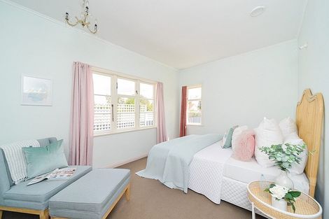 Photo of property in 97 Savage Crescent, West End, Palmerston North, 4412