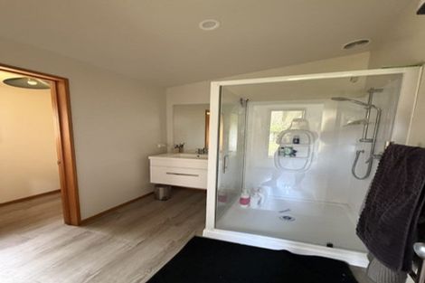 Photo of property in 14mt Aspiring College, 131 Plantation Road, Wanaka, 9305