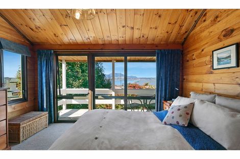 Photo of property in 25 Shera Street, Acacia Bay, Taupo, 3330