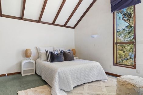 Photo of property in 44 Arawata Terrace, Sunshine Bay, Queenstown, 9300