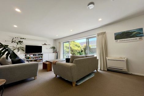 Photo of property in 7 Dovedale Avenue, Ilam, Christchurch, 8041