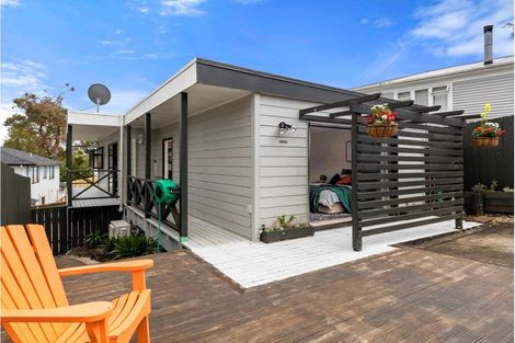 Photo of property in 3a Wattle Road, Sunnyvale, Auckland, 0612