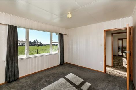 Photo of property in 150 Ahuahu Road, Kaitake, New Plymouth, 4374