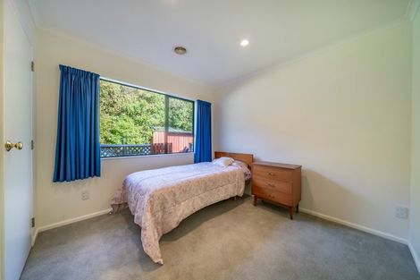 Photo of property in 13 Carlow Grove, Birchville, Upper Hutt, 5018