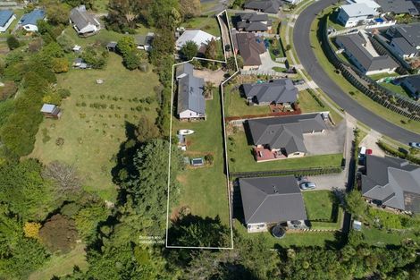 Photo of property in 25a Waikite Road, Welcome Bay, Tauranga, 3112