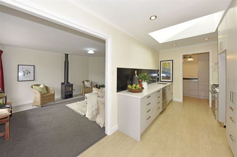 Photo of property in 119 Avonhead Road, Avonhead, Christchurch, 8042