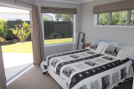 Photo of property in 126 Puka Crescent, Matarangi, Whitianga, 3592
