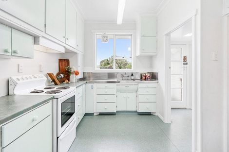 Photo of property in 57 Hargest Crescent, Saint Kilda, Dunedin, 9012