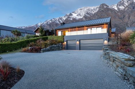 Photo of property in 15 Ellesmere Avenue, Jacks Point, Queenstown, 9371