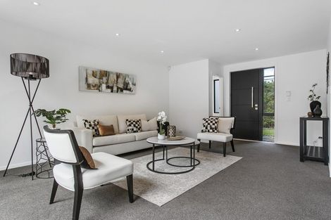 Photo of property in 37b Tawhiri Road, One Tree Hill, Auckland, 1061