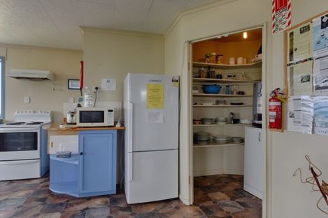 Photo of property in 529 Waikawa-curio Bay Road, Curio Bay, Tokanui, 9884