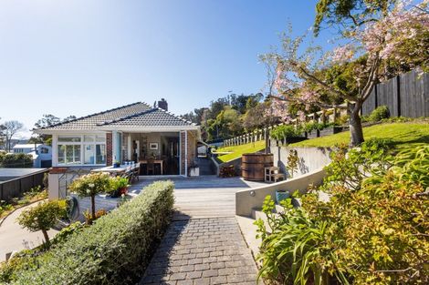 Photo of property in 3 Rosehill Road, Macandrew Bay, Dunedin, 9077