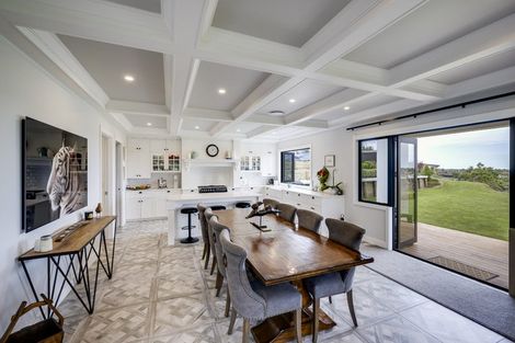 Photo of property in 4 Ridgeway Terrace, Taradale, Napier, 4112