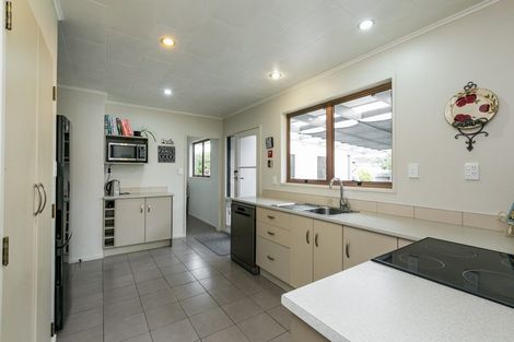 Photo of property in 4 Laurent Place, Greenmeadows, Napier, 4112