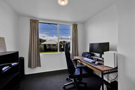 Photo of property in 13 Collins Street, Hawera, 4610