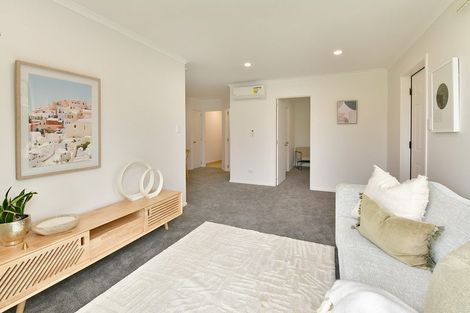 Photo of property in 30 Cabeleigh Drive, Helensville, 0800