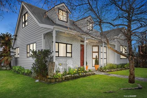 Photo of property in 256 Main Street, Greytown, 5712