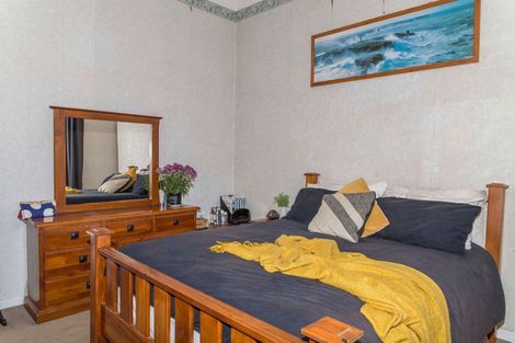 Photo of property in 20 Salisbury Street, Dannevirke, 4930