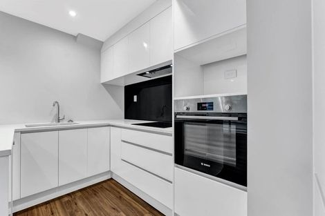 Photo of property in 5 Tahingamanu Road, Hobsonville, Auckland, 0616