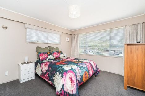 Photo of property in 3 Gainsborough Grove, Highbury, Palmerston North, 4412