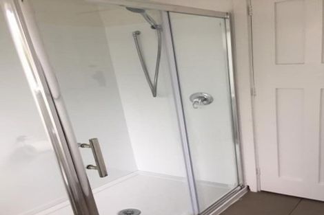 Photo of property in 1/170 Main North Road, Redwood, Christchurch, 8051