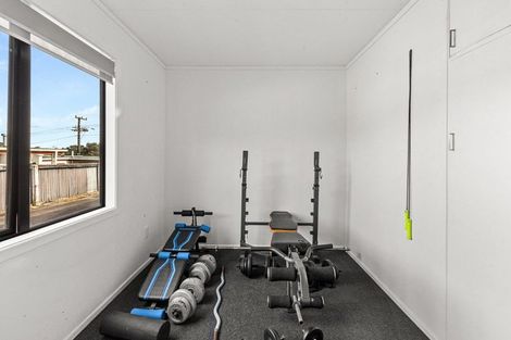 Photo of property in 17 Parsons Street, Vogeltown, New Plymouth, 4310