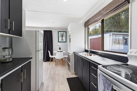 Photo of property in 32 Owhiti Street, Titahi Bay, Porirua, 5022