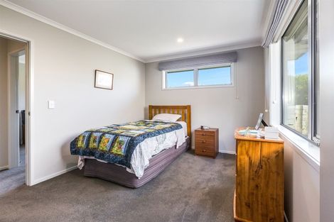 Photo of property in 15 Ken Douglas Drive, Aotea, Porirua, 5024