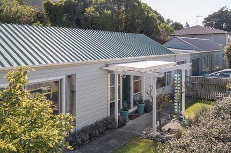 Photo of property in 109a Rosetta Road, Raumati South, Paraparaumu, 5032