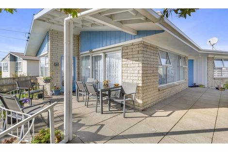 Photo of property in 19 Cecil Street, St Andrews, Hamilton, 3200