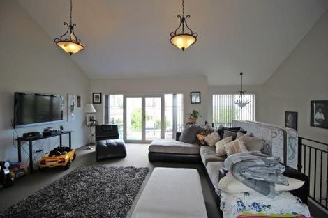 Photo of property in 29 Chateau Crescent, Rangatira Park, Taupo, 3330