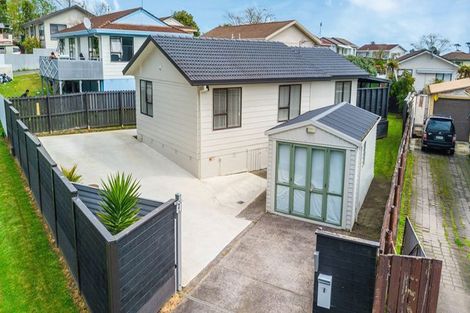 Photo of property in 5/1 Rebecca Rise, Weymouth, Auckland, 2103
