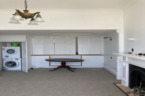 Photo of property in 235 The Terrace, Te Aro, Wellington, 6011