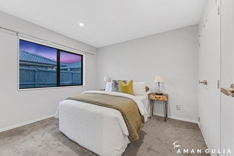 Photo of property in 7 Kahika Grove, Huapai, Kumeu, 0810