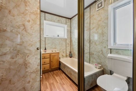 Photo of property in 88 Avro Road, Blue Mountains, Upper Hutt, 5371