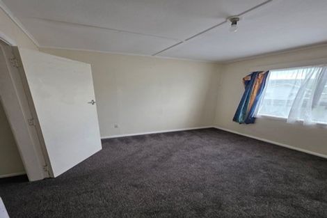 Photo of property in 27 Wainuiomata Road, Wainuiomata, Lower Hutt, 5014