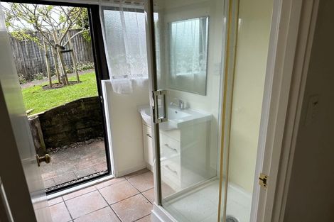 Photo of property in 1/591a East Coast Road, Browns Bay, Auckland, 0632