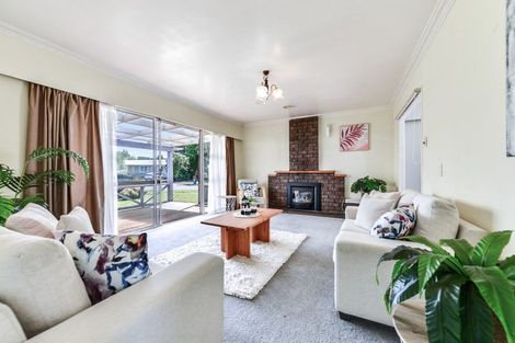 Photo of property in 23 Rhonda Avenue, Deanwell, Hamilton, 3206