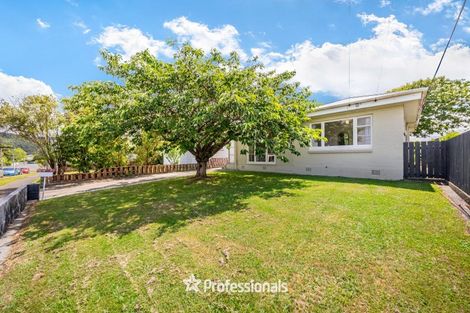 Photo of property in 17 Beth Street, Trentham, Upper Hutt, 5018