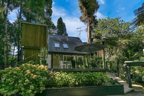 Photo of property in 186c Woodlands Park Road, Titirangi, Auckland, 0604