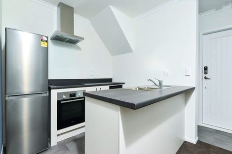 Photo of property in 12/10 Burrows Place, Frankton, Hamilton, 3204