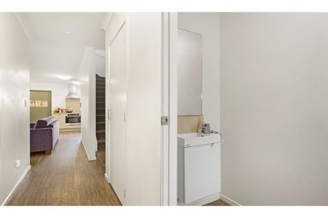 Photo of property in 11 Chiefs Court, Hamilton East, Hamilton, 3216