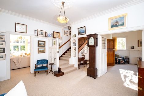 Photo of property in 5 Cobden Lane, Bluff Hill, Napier, 4110