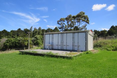 Photo of property in 215a Pahi Road, Pahi, Paparoa, 0571