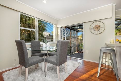 Photo of property in 4 Bexley Place, Pahurehure, Papakura, 2113