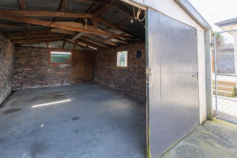 Photo of property in 83 Coutts Road, Gore, 9710