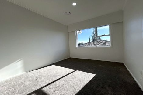 Photo of property in 106 Ti Rakau Drive, Pakuranga, Auckland, 2010