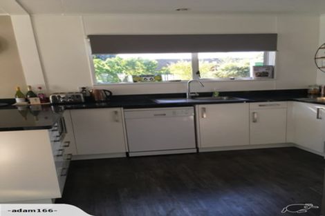 Photo of property in 15 Hornsby Street, Carterton, 5713