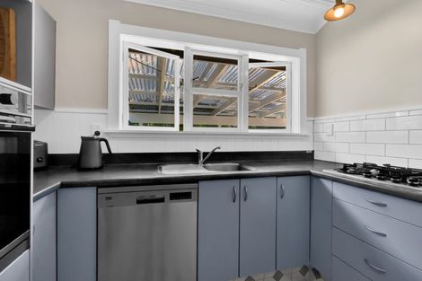 Photo of property in 192 Tukapa Street, Westown, New Plymouth, 4310